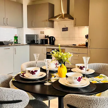 Brand New Stylish 2br 2bath Birmingham