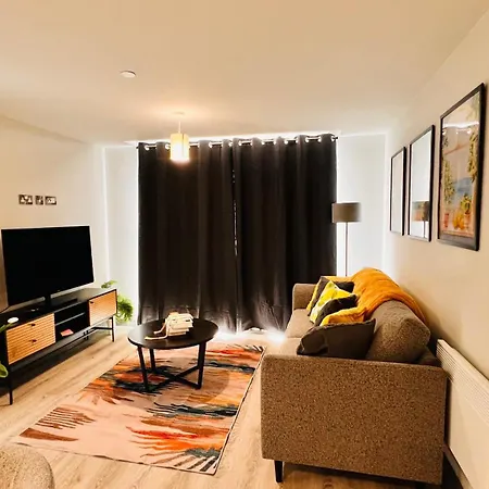 Brand New Stylish 2br 2bath Apartment *
